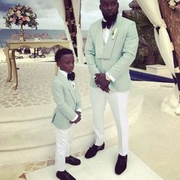2022 Classy Wedding Tuxedos Mens Suits Slim Fit Shawl Lapel Prom BestMan Groomsmen Blazer Designs 2Piece Set Jacket +Pants Custom Made Father And Son