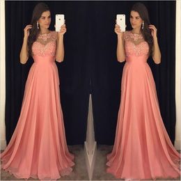 2021 Plus Size Coral Pink A Line Bridesmaid Dresses Chiffon Jewel Neck Lace Appliques Beaded Floor Length Maid of Honor Bridal Party Gowns