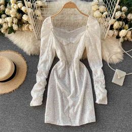 Evening Sequined Dress Women White Strapless Long-Sleeved Sexy Slimming Ladies Temperament Party 210514