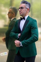 New Arrival Green Groomsmen One Button Groom Tuxedos Peak Black Lapel Men Suits Wedding Best Man Blazer 2 Pcs (Jacket+Pants) X0909