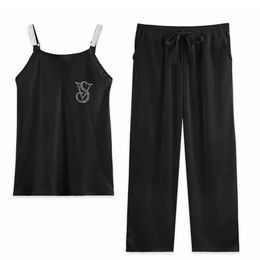 Sleepwear Women Silk Homewear Letter Rhinestone Pajama Sets Spaghetti Strap Design Summer Satin Pijamas Short Two Piece Set
