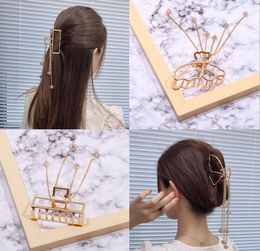 Women's gripping clip diamond inlaid geometric tassel Butterfly Hair Claw summer alloy fashion headdress GC416