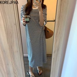Korejpaa Women Dress Summer Korea Chic Ladies Casual Round Neck Short-Sleeved Contrasting Stripes Side Button Waist Vestido 210526