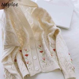 Autumn Flower Embroidery Women Knitted Cardigan V-neck Hollow Out Single-breasted Jacket Fashion Sweet Femme Sweater 210422