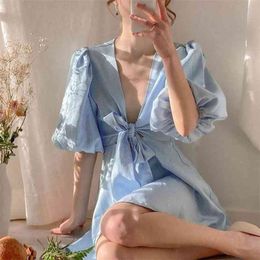 Summer Women's Fashion Bubble Sleeves Sexy V-neck Low-cut Temperament Plaid Blue Dress Women 210529