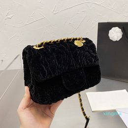 2021 shoulder-bags Classic Mini Square Bags Womens France Lady Luxurys Designers Clutch Chain Crossbody bag 18*12cm
