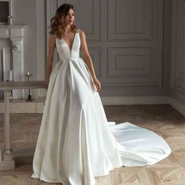 Abito da sposa in raso con pieghe bianche Abito da sposa con scollo a V senza maniche con scollo a V e scollo a barchetta