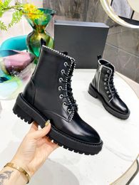 Andy hiker boot in leather Luxury design top quality women boots leather upper PU outsole fashion Martin booies comfortable lace up boottem 01