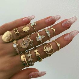 Cluster Rings 15pcs Bohemian Vintage Gold Crescent Geometric Joint Ring Set For Women Crystal Personality Design Party Jewelry Gift