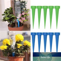 Random Colors 13.5*3cm New Arrive Automatic Garden Cone Watering Spike Plant Flower Waterers Bottle Irrigation System Factory price expert design Quality Latest