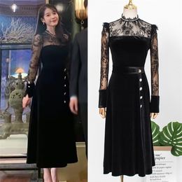 autumn and winter models female Korean version of the temperament waist black lace stitching dress 210416