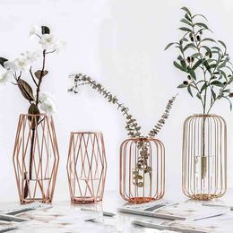 Nordic Lantern-shaped Iron Art Glass Vase Gold Plated Flower Vase Tabletop Vase Flower Pot Home Wedding Decoration 210409