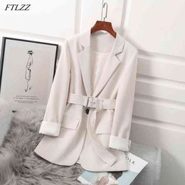 Elegant Women Notched Collar Button Blazer Office Lady Beige Black with Belt Vintage Long Sleeve 210423