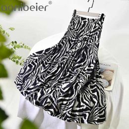 Autumn Winter Fashion Black White Print Women Pleated Skirt Elastic High Waist Swing Skirts Casual Ladies Midi 210604