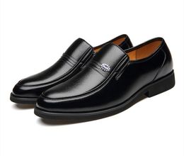 Buy Men Leather Slippers Factory Online 
