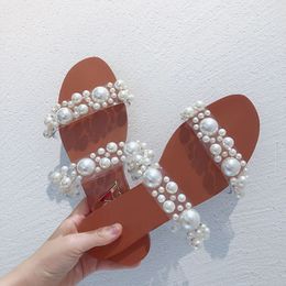 2021 Pantofole da donna con perle di Boemia Sandali con fondo piatto Estate Open Toe Scarpe da donna Infradito di cristallo Scarpe Chaussure Femme wsreywoieytiq