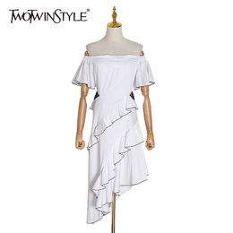 TWOTWINSTYLE Patchwork Ruffle Casual Dress Women O Neck Three Quarter Sleeve Loose Irregular Hem Bandage Lace Up Dresses Female 210517