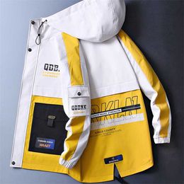 Cool Jackets Men Patchwork Streetwear Male's Casual Windbreaker Coat Male Hip Hop Big Size 3XL 211217