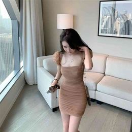 Korean version of the bubble sleeves pleated chestnut Colour tight package hip dress female summer 210416
