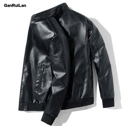 Men Spring Motorcycle Causal Vintage Leather Jacket Coat Men Autumn Outfit Fashion Biker Pocket Design PU Leather Jacket Men 210518