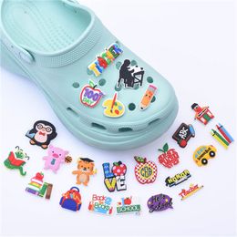 school colleague shoe charms new arrival plastic shoe decoration for clog sandals summer shoes bracelets