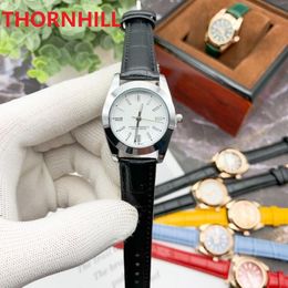 Fashion simple designer quartz leather watch 31mm women classic popular style clock Relogio Masculino