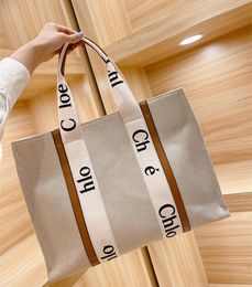 3sizes Women Handbags Woody Tote Ropping Bag حقيبة يدوية أعلى جودة قماش أزياء أزياء أكياس شاطئية كبيرة مصممة فاخرة سفر كروس محفظة الكتف