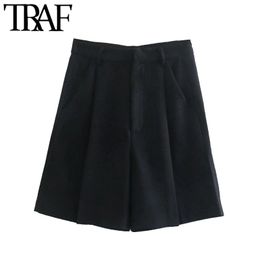 TRAF Women Chic Fashion Side Pockets Pleated Bermuda Shorts Vintage High Waist Zipper Fly Female Short Pants Mujer 210415