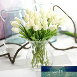 Ocelot Vivid Real Touch Artificial Tulip Beautiful Wedding Centerpieces Artificial Flowers Delicate Home Decoration Fake Flowers1