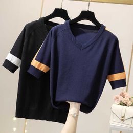 L-4XL plus size women loose casual thin sweater pullover short sleeve v neck loose casual chic Oversized Summer sweater 210604