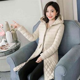 Korea Womens Winter Slim Long Jackets All-matched Casual Big Pocket Hooded Coat Warm Cotton Jacket Female Parkas D252 210512