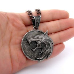 New Arrival The Wizard Wolf Head Pendant Necklace for The Witcher 3 Geralt with A The Wild Hunt 3 Figure TV