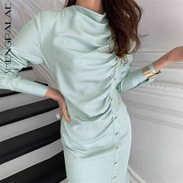 SHENGPLLAE Temperament Dress Women's Spring Round Neck Single Row Metal Buckle Fold Slim Split Long Sleeve Dresses 210427