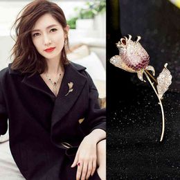 Diamond Pink Rose Zircon Tulip Sweater Suit Corsage High-end Fashion Temperament Korean Brooch Female
