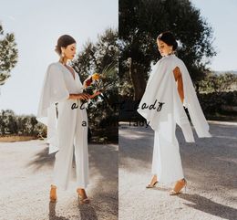 Bohemain Country Wedding Jumpsuit com capa manga tornozelo comprimento ao ar livre jardim praia fantasia vestido nupcial calça terno