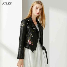 Women Floral Print Embroidery Pu Leather Jacket Faux Soft Motorcycle Coat Casual Turn-down Collar Black Punk Outerwear 210423