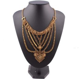 Pendant Necklaces High Quality Fashionable Design Jewelry Wholesale For Women Vintage Ethnic Alloy Necklace Gift