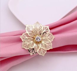 2021 Gold Metal Flower Rhinestone Napkin Ring Serviette Holder For Wedding Banquet Dinner Decor Table Accessories napkin circle