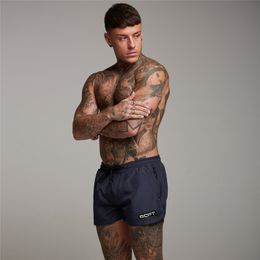 New Men Gyms Fitness Bodybuilding Shorts Mens Summer Casual Cool Short Pants Male Jogger Workout Beach Brand Breechcloth 210421