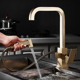 Kitchen Faucets Tuqiu Faucet With Hand Shower Head Brushed Gold Mixer & Cold Tap Spray Gun Rotating Sink