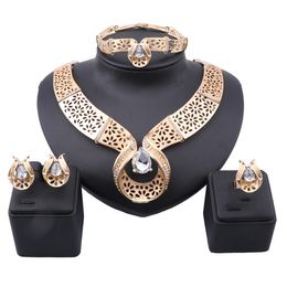 Dubai Gold Colour Crystal Jewellry Women Costume Nigerian Wedding Party Necklace Earring Bangle Ring Jewellery Sets