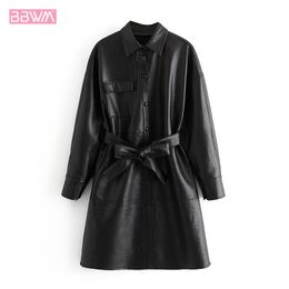 Black PU Single-breasted Long Sleeves Windproof Keep Warm Chic Female Jacket Fashion Motorcycle with Belt Lapel Women's Coat Top 210507