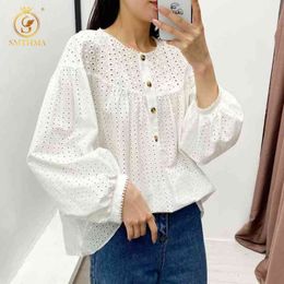 Arrival Women's Cotton Loose Round Neck Lace Hollow Out Embroidery Blouse Shirt Lantern Sleeve Solid Colour Tops 210520