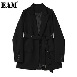 [EAM] Women Black Belt Big Size Blazer Notched Long Sleeve Loose Fit Jacket Fashion Spring Autumn 1DD5887 210512