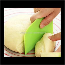 Tools Bakeware Kitchen, Dining Bar Home & Garden Drop Delivery 2021 Creative Spatula Diy Cutters Fondant Dough Scraper Cake Cutter Pastry Bak