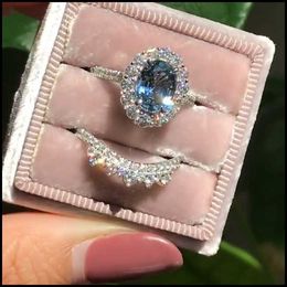 Cluster Rings Fashion Women Set Classical White/Blue Rhinestones Crystal Wedding For Bridal Jewelry Statement Engagement Ring Gift