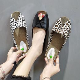 Slippers Fish Mouth Half Slipper Muller Shoes Granny Summer Fashion Lazy Leopard Wear Flat Bottom Sandals