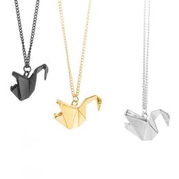 Metal Gold Silver Colour Black Colour Cute Trendy Animal Pigeon Bird Paper Crane Charm Necklace for Girl Girlfriend Lady Women Y0301