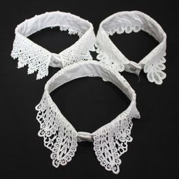 Bow Ties Sitonjwly Ladies Lace Hollow Embroidered Detachable Collar Solid Color White Shirt Fake Collars False Necklaces