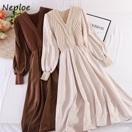 Neploe Korean Twist Knit Solid Dress Women V Neck Long Sleeve Pullover Vestidos High Waist Hip A Line Robe Winter 210510